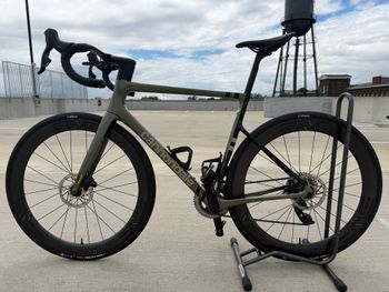 Used Cannondale SuperSix EVO Carbon Disc Rival AXS 2022 2022 Road & Gravel