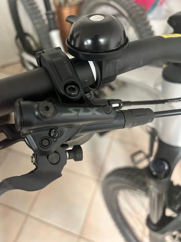 Used Giant Stance E+ 0 Pro 2023 2023 Mountainbike, Light Gray, 29 — image 6 of 9