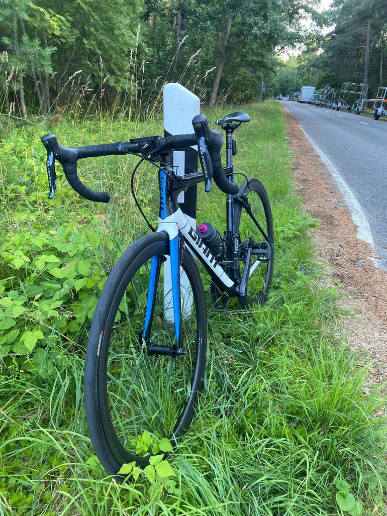 Giant Propel Advanced 0 2017 2017 Road & Gravel d'occasion — image 2 sur 3