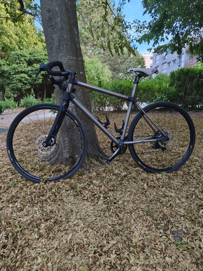 Käytetty Caminade Custom SRAM Rival 2023 Road & Gravel
