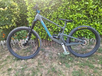 Used Santa Cruz BRONSON X01 / Carbon CC 2023 2023 MTB