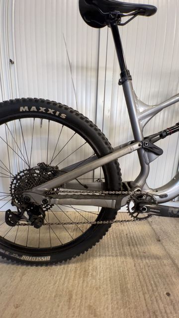 Used Cannondale Habit 3 2026 2026 Mountainbike, Light Gray, 27.5 — image 3 of 9