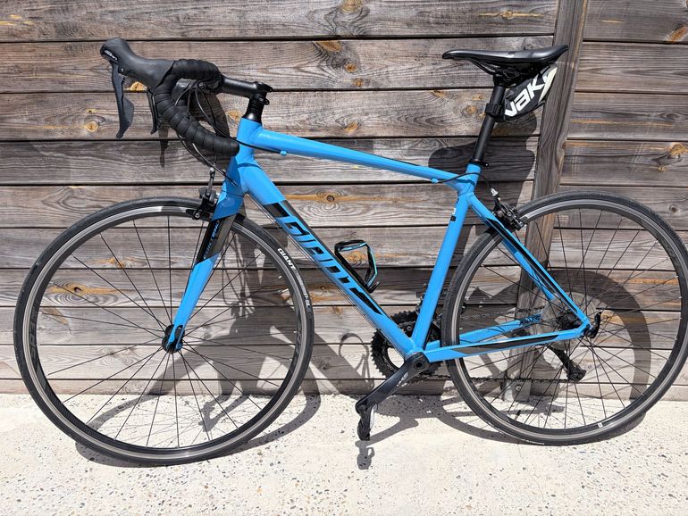 Käytetty Giant Contend 1 2019 2019 Road & Gravel — kuva 2 / 12