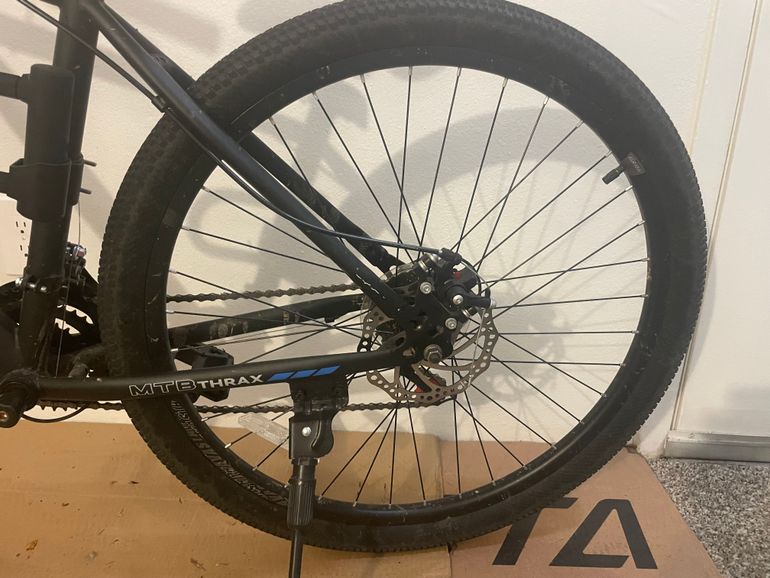 Used Avasta Thrax 27.5 2024 Mountainbike, Black — image 3 of 9