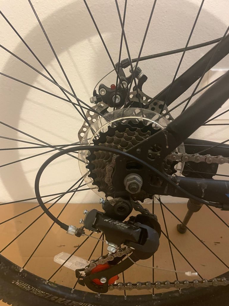 Used Avasta Thrax 27.5 2024 Mountainbike, Black — image 8 of 9