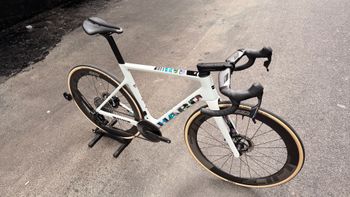 Used Haro Rivette SRAM Force eTap AXS 2025 Road & Gravel, White — image 18 of 19