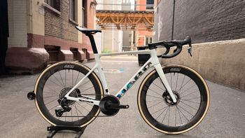Used Haro Rivette SRAM Force eTap AXS 2025 Road & Gravel