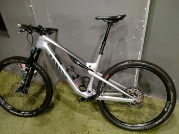 Brugt Canyon Lux Trail CF 7 2026 2026 Mountainbike — billede 3 af 11