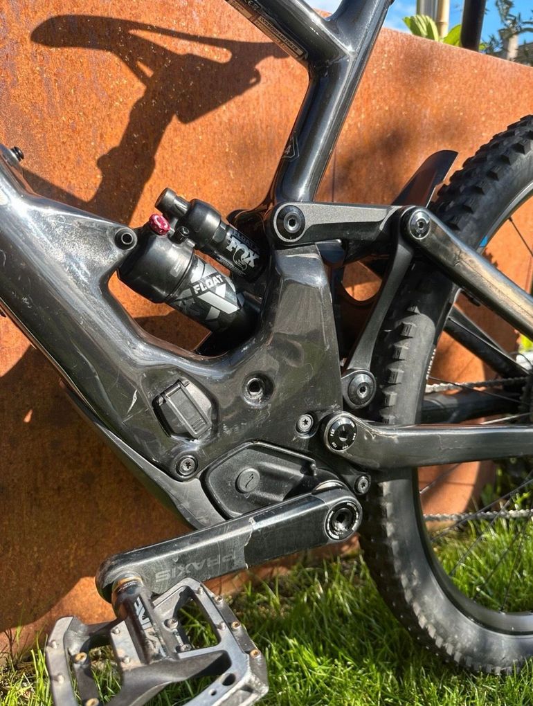 Brugt Specialized Kenevo Shimano Deore XT 2022 Mountainbike — billede 13 af 17