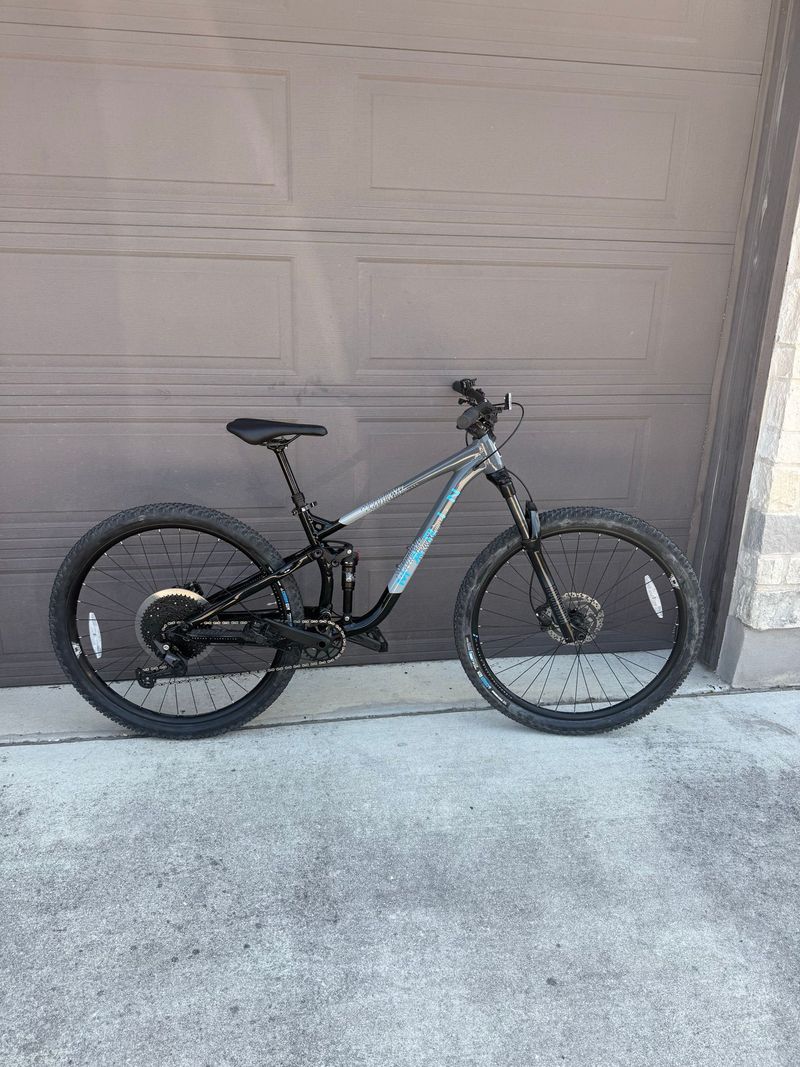 Used Marin Rift Shimano Deore LX 2022 MTB
