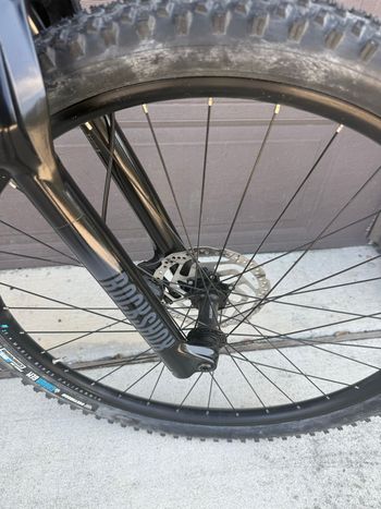 Used Marin Rift Shimano Deore LX 2022 Mountainbike, Light Gray — image 3 of 16