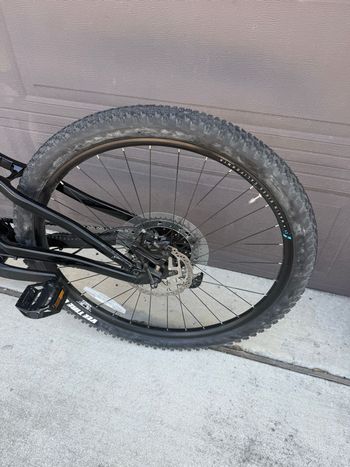 Used Marin Rift Shimano Deore LX 2022 Mountainbike, Light Gray — image 13 of 16