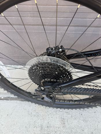Used Marin Rift Shimano Deore LX 2022 Mountainbike, Light Gray — image 2 of 16
