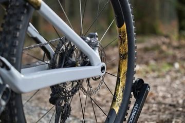 Gebrauchtes Orbea RISE M10 2022 2022 Mountainbike, Weiß, 29 — Bild 10 von 12