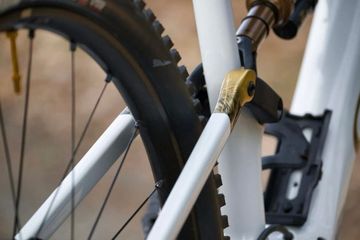 Gebrauchtes Orbea RISE M10 2022 2022 Mountainbike, Weiß, 29 — Bild 9 von 12