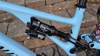 Specialized Stumpjumper EVO Comp 2022 2022 Mountainbike usato, Blu — immagine 11 di 15