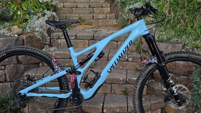 Specialized Stumpjumper EVO Comp 2022 2022 Mountainbike usato, Blu — immagine 4 di 15