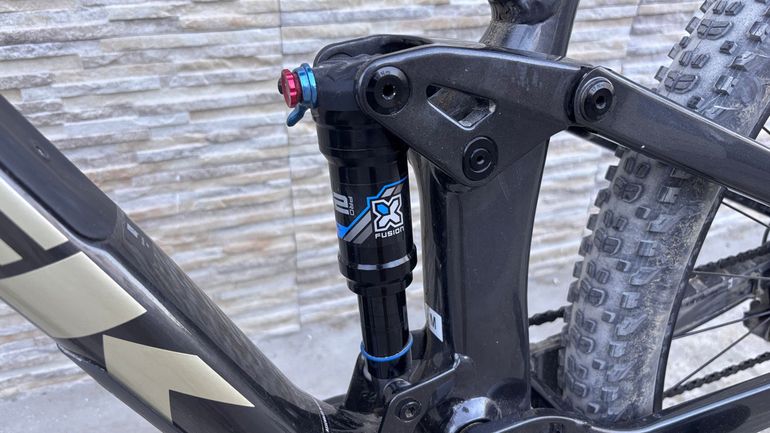 Brugt Trek Top Fuel 5 2024 2024 Mountainbike — billede 2 af 4