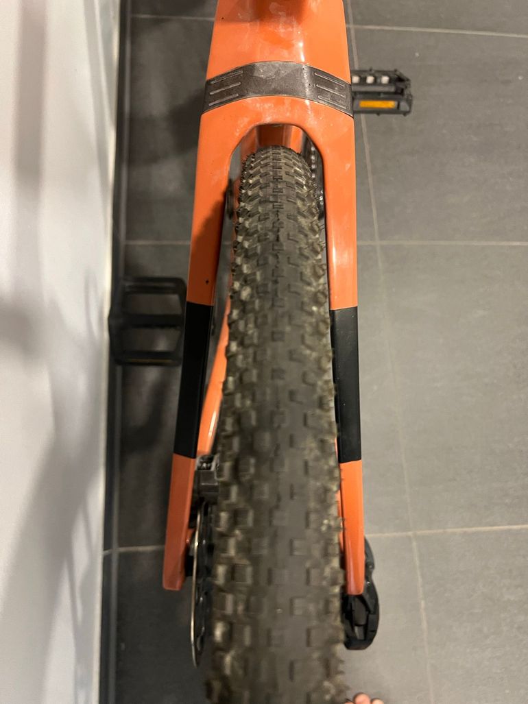 Używany BMC URS 01 THREE 2022 2022 Road & Gravel — zdjęcie 8 z 8