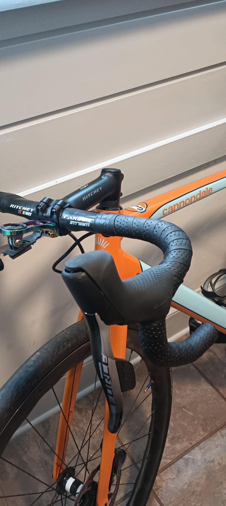 Used Cannondale CAAD13 2022 Road & Gravel, Orange — image 3 of 5