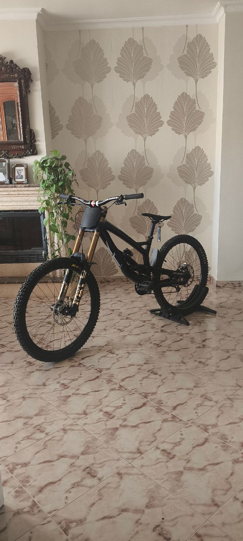 Gebrauchtes YT Industries Tues CF 2018 2018 MTB