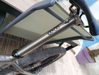 Used Sauvage Laforet 2024 Mountainbike, Light Gray — image 10 of 11