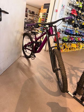 Brugt CUBE TWO15, PRO 27.5 2025 2025 Mountainbike — billede 2 af 5