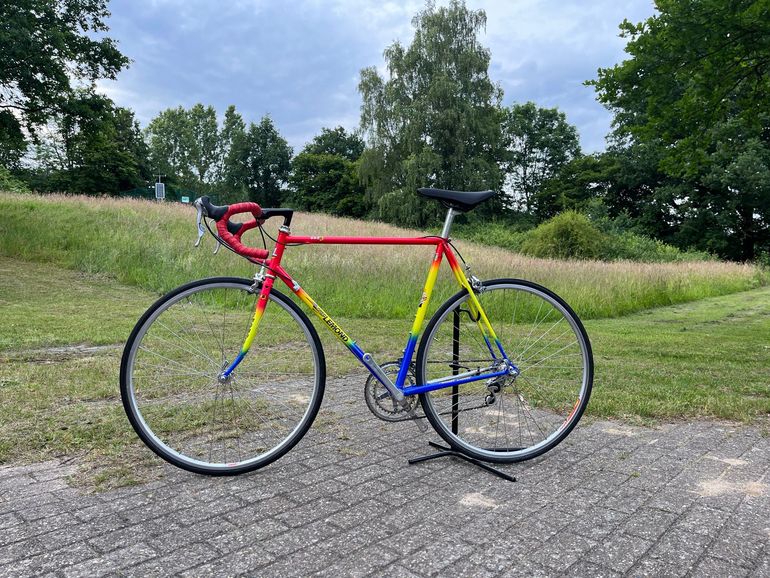 LeMond Bicycles Custom Shimano Dura Ace 1990 Road & Gravel usato, Blu — immagine 2 di 5