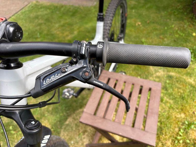 Używany Canyon Stoic 3 2021 2021 Mountainbike — zdjęcie 6 z 10
