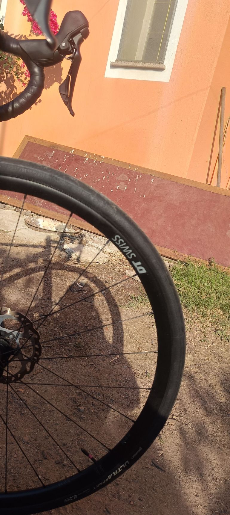 Used Canyon Endurace 6 2024 2024 Road & Gravel, Light Gray — image 3 of 8