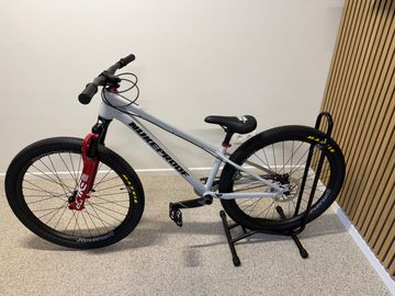 Brugt Nukeproof Solum Custom 2026 2026 Mountainbike — billede 10 af 15