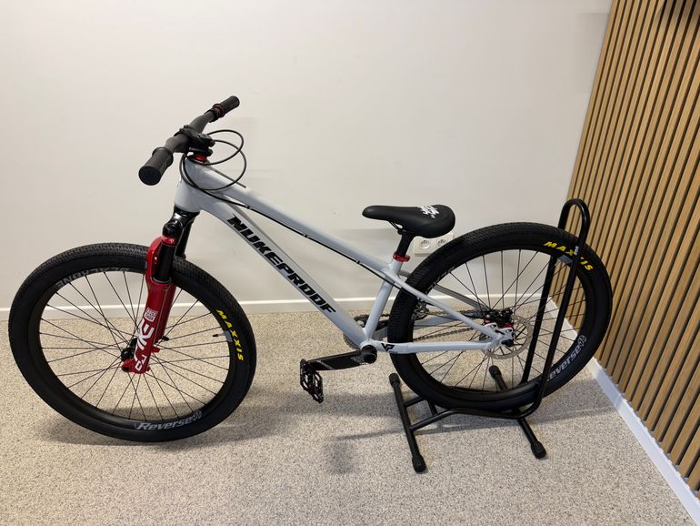 Brugt Nukeproof Solum Custom 2026 2026 Mountainbike — billede 10 af 15