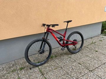 Used Radon SWOOP 9.0 2022 2022 Mountainbike, Red, 29 — image 2 of 7