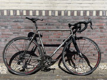 Serotta Legend Titanium Campagnolo Chorus Carbon Chris King 2004 Road & Gravel usato