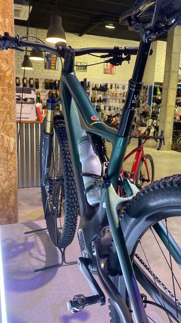 Used BH Bikes Custom Shimano Deore XT 2023 Mountainbike, Green — image 2 of 12