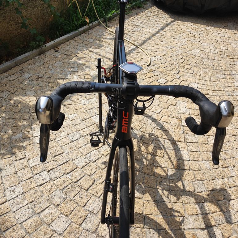 BMC Roadmachine 01 FOUR 2019 2019 Road & Gravel usato, Nero — immagine 7 di 8