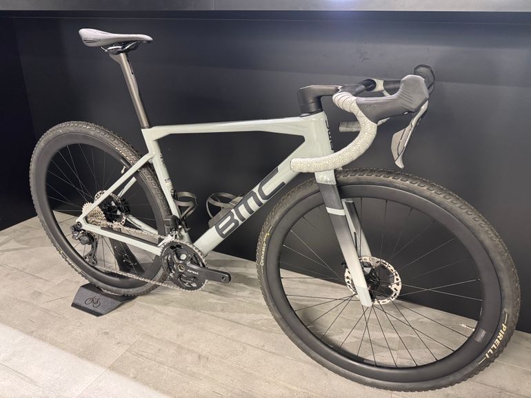 BMC Kaius 01 THREE 2026 2026 Road & Gravel d'occasion — image 6 sur 12