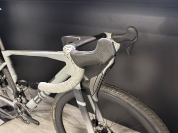 BMC Kaius 01 THREE 2026 2026 Road & Gravel d'occasion — image 11 sur 12