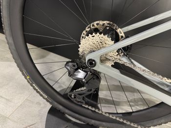BMC Kaius 01 THREE 2026 2026 Road & Gravel d'occasion — image 2 sur 12