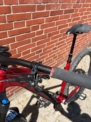 Trek Roscoe 9 2023 2023 Mountainbike d'occasion — image 8 sur 14