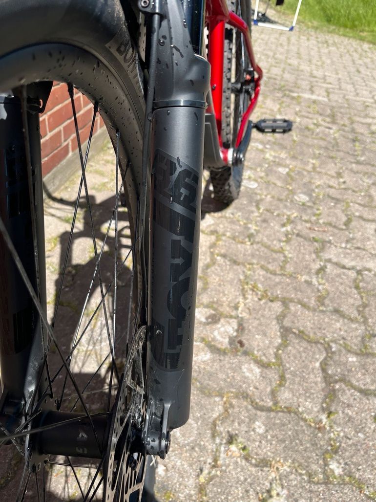 Trek Roscoe 9 2023 2023 Mountainbike d'occasion — image 14 sur 14