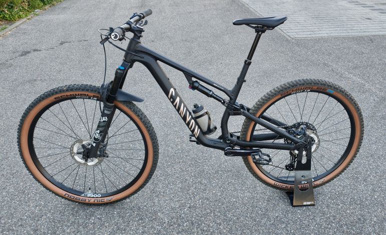 Used Canyon Neuron 7 2024 2024 Mountainbike, Black, 27.5, 29 — image 2 of 10