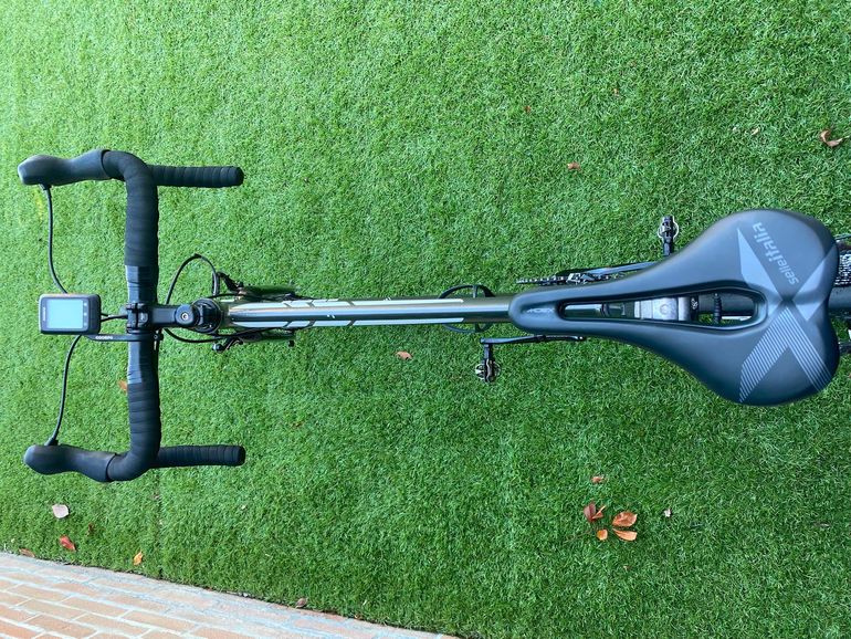 Shimano 2012 Road & Gravel usato, Grigio chiaro — immagine 3 di 7