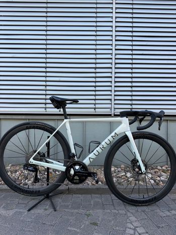 Brugt Aurum Essentia 2025 Road & Gravel — billede 15 af 17
