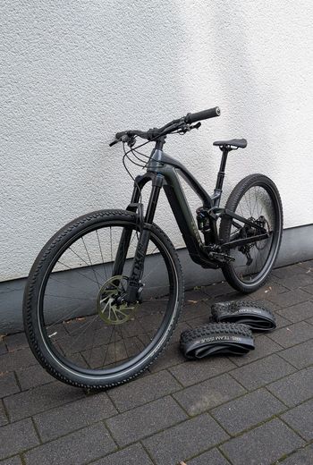 Brugt Trek Fuel EXe 9.7 2023 2023 Mountainbike — billede 2 af 10
