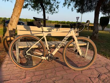 Tweedehands Canyon Grizl 5 2026 2026 Road & Gravel — afbeelding 2 van 8