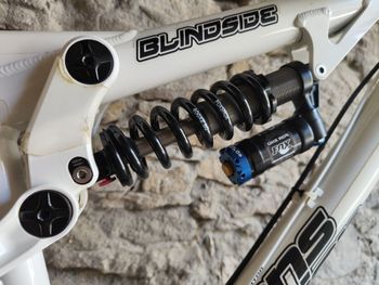 Used Transition Blindside 2012 Mountainbike, White — image 3 of 7