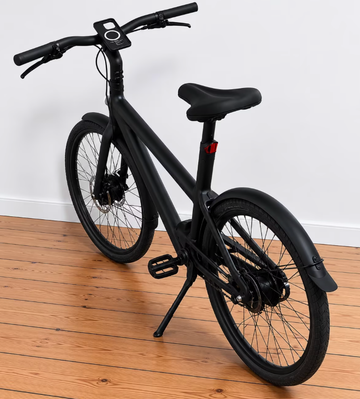 Used Vanmoof S6, (open) 2025 2025 Urban, Black — image 3 of 4
