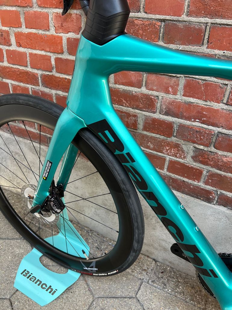 Używany Bianchi Oltre Shimano Ultegra Di2 2026 Road & Gravel — zdjęcie 15 z 17