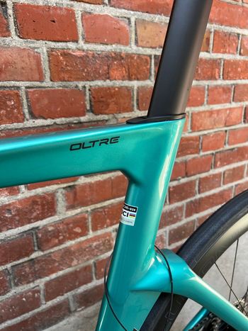 Używany Bianchi Oltre Shimano Ultegra Di2 2026 Road & Gravel — zdjęcie 16 z 17